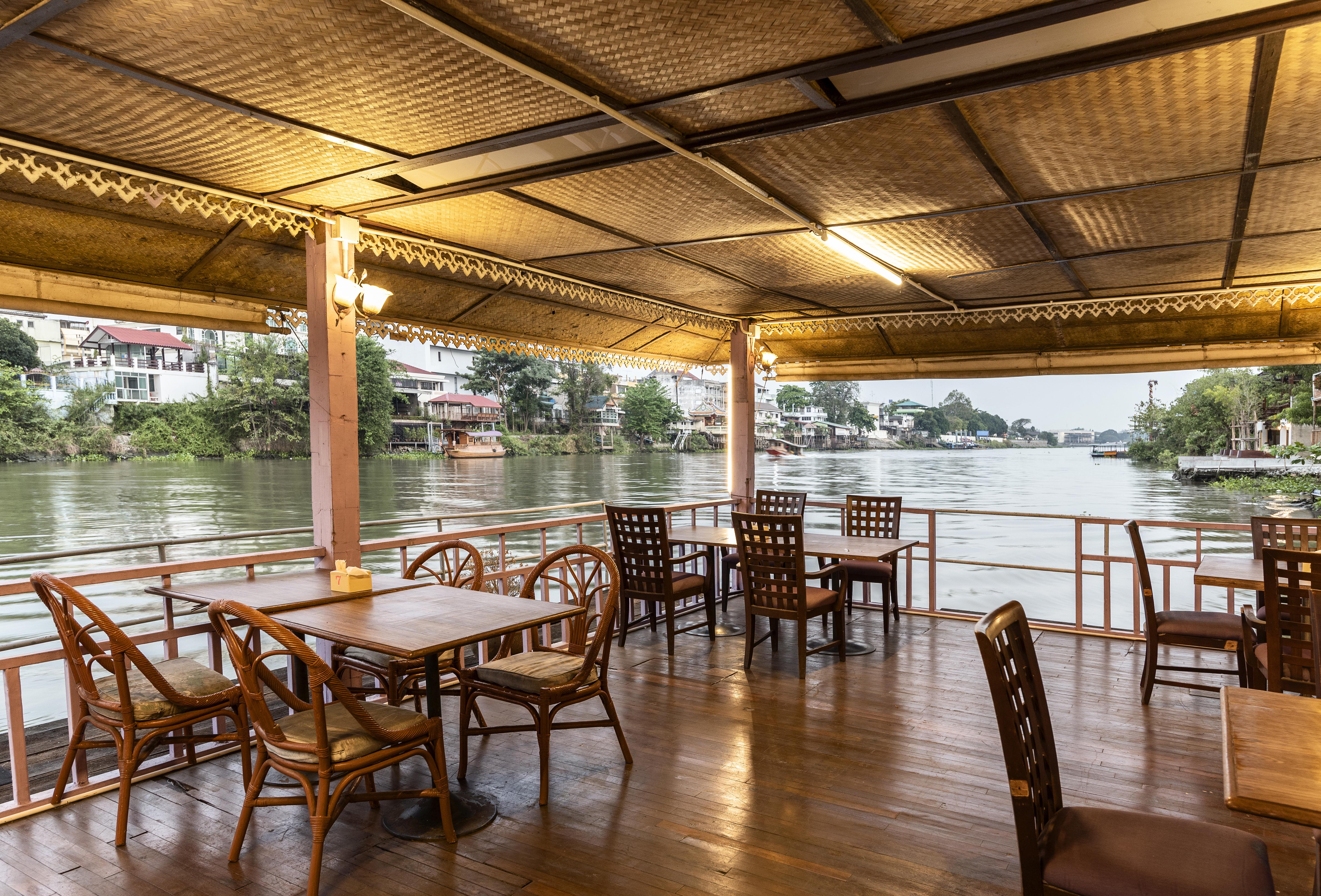 Ayothaya Riverside Hotel Ayutthaya Eksteriør billede