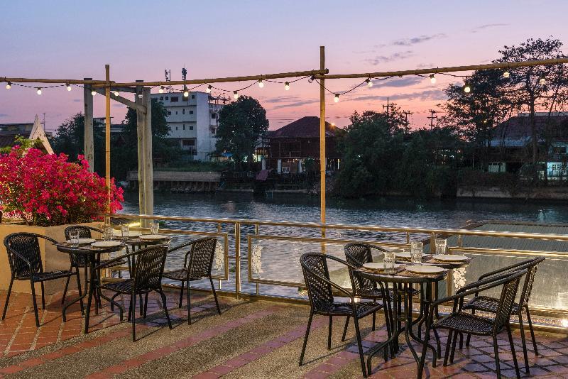 Ayothaya Riverside Hotel Ayutthaya Eksteriør billede